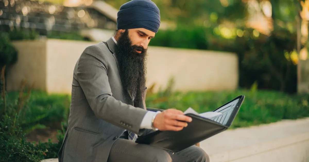 評価面談に向けた準備をするプロフェッショナル