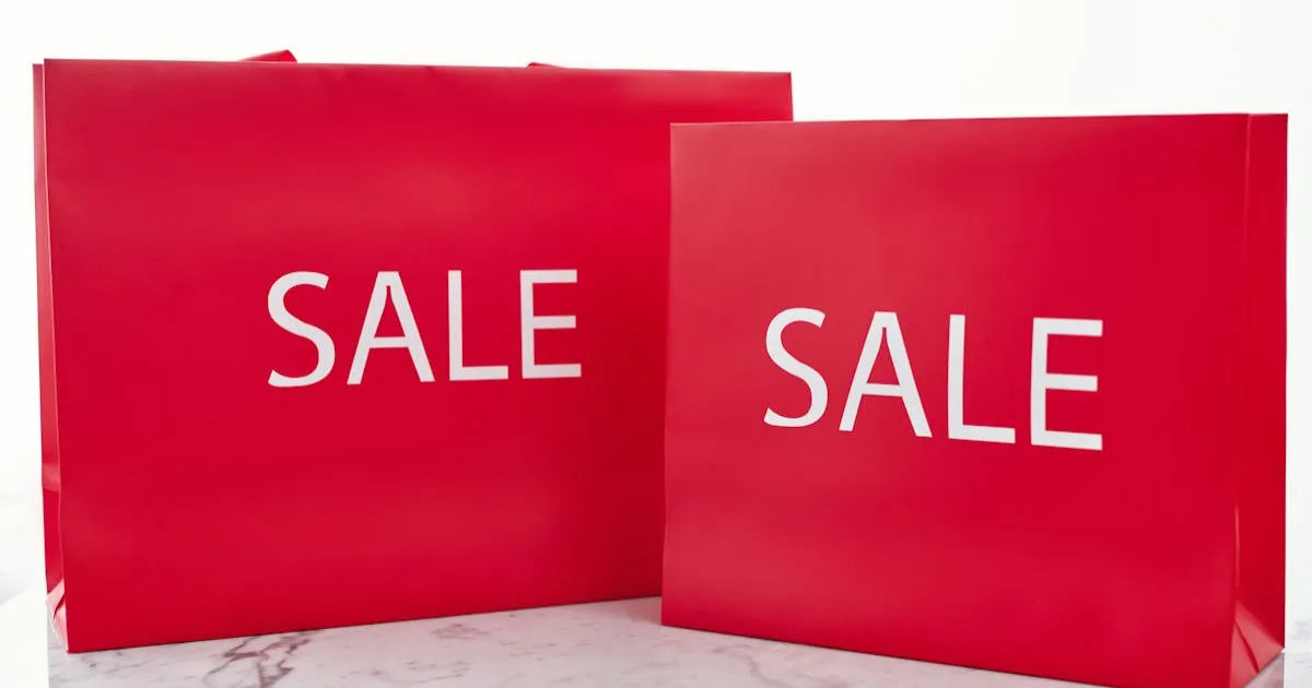 2大ラグジュアリーグループの比較イメージ