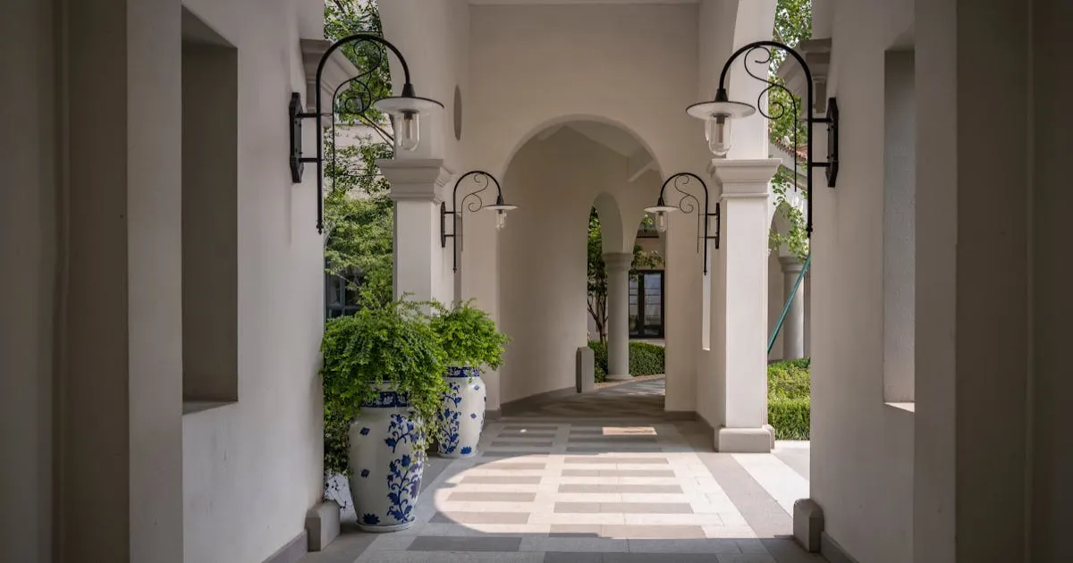 キャリアの分岐点を表す廊下