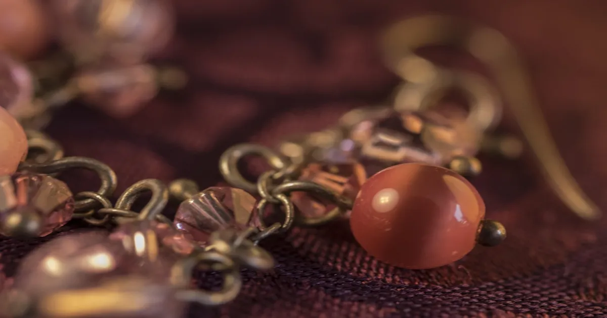 アルハンブラコレクションのジュエリー