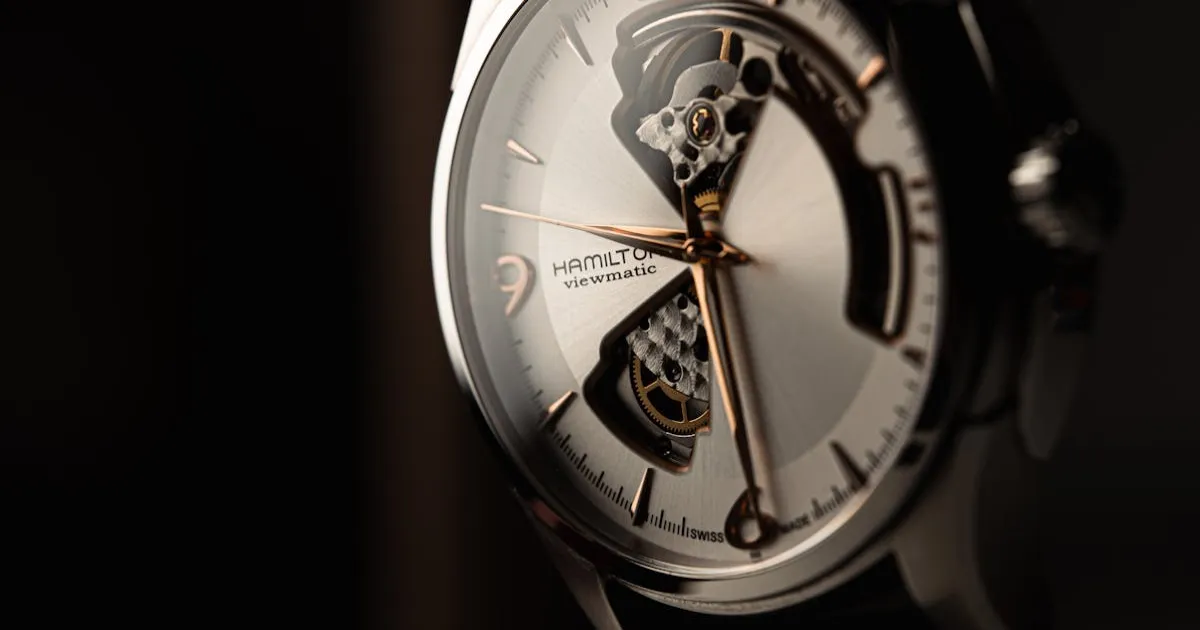 異なるブランドのムーブメント比較